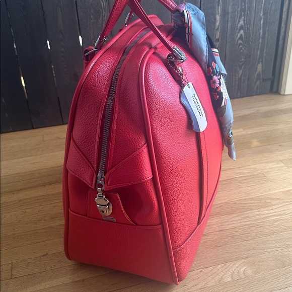 🍒✈️Vintage American Tourister "Tiara" Cherry Red Carry on Bag - Picture 12 of 12